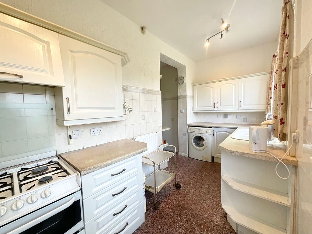 Property photo 3 of 26