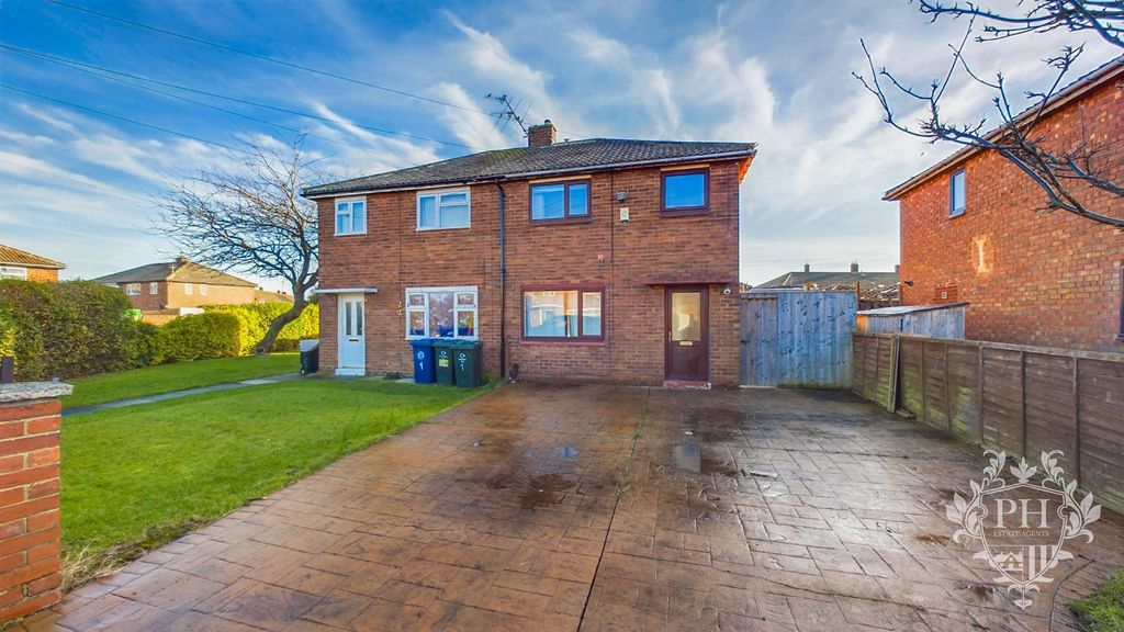 Property photo 1 of 12 Cam01415G0-Pr0394-Still001.Jpg