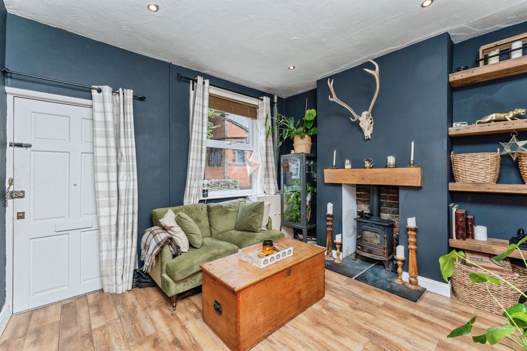 Property photo 2 of 18