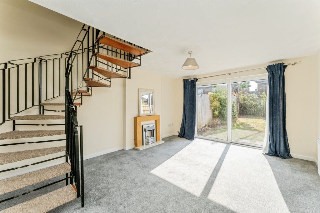 Property photo 3 of 13
