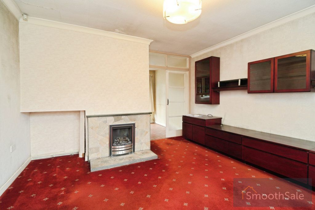 Property photo 3 of 33