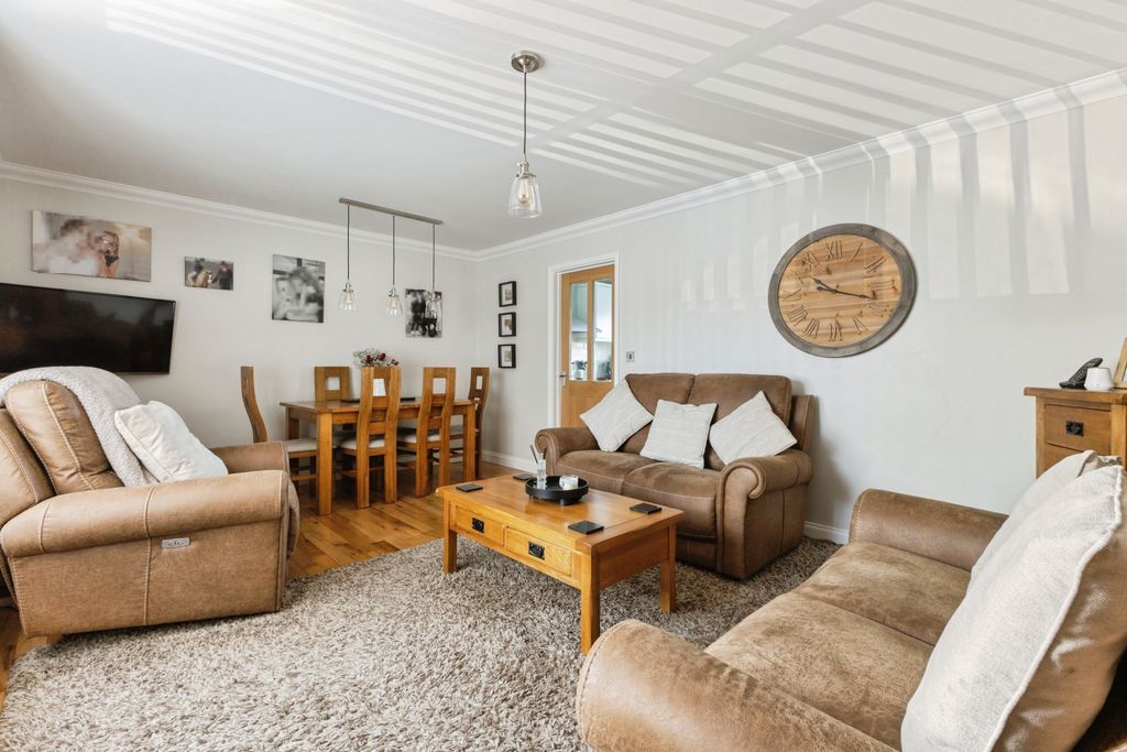 Property photo 2 of 19 _98A3914