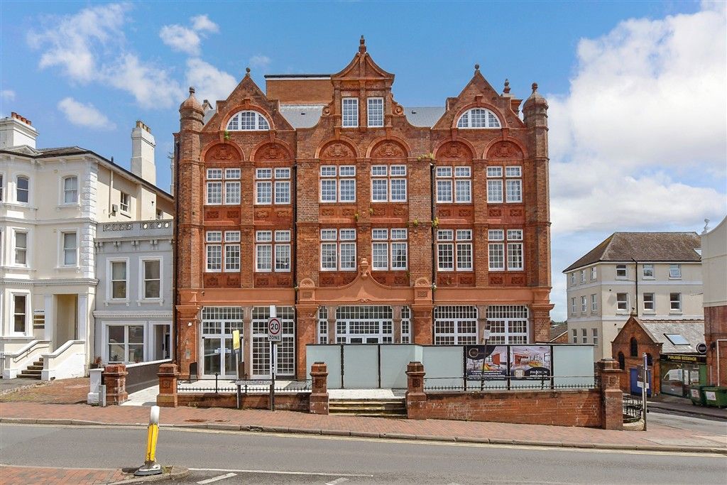 Property photo 1 of 13 External (Web)