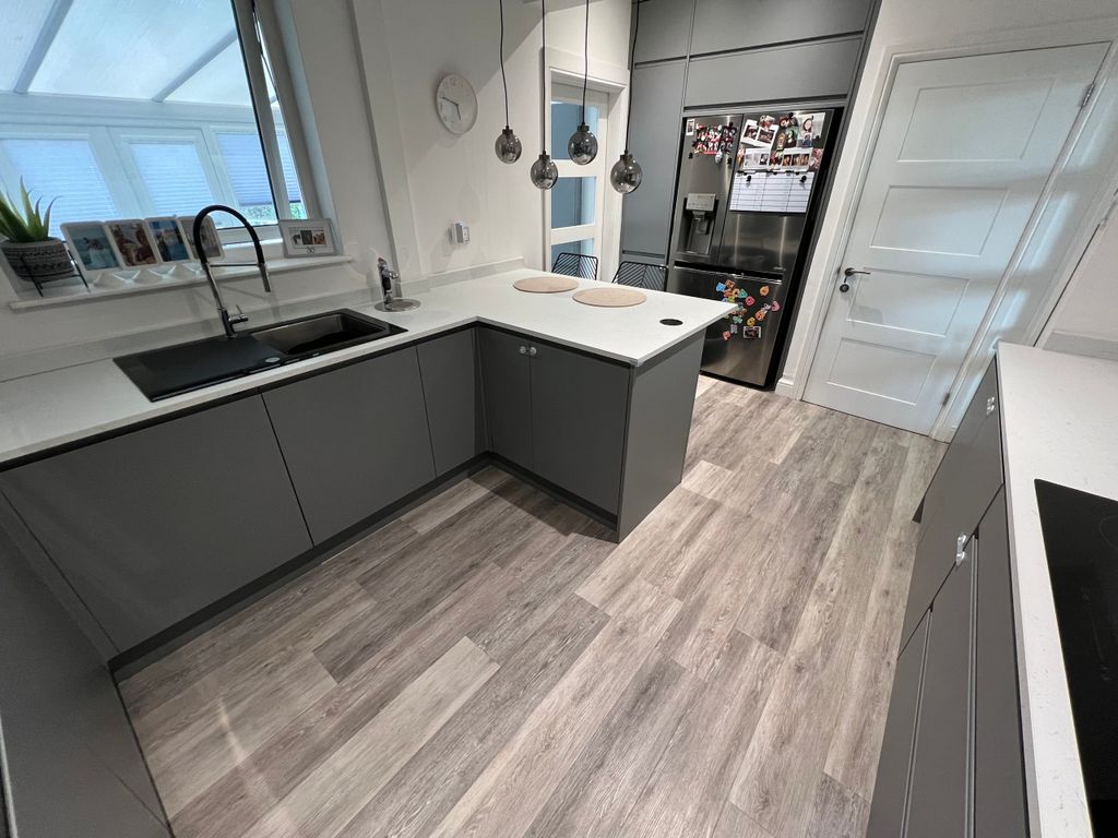 Property photo 3 of 17 Img_5018