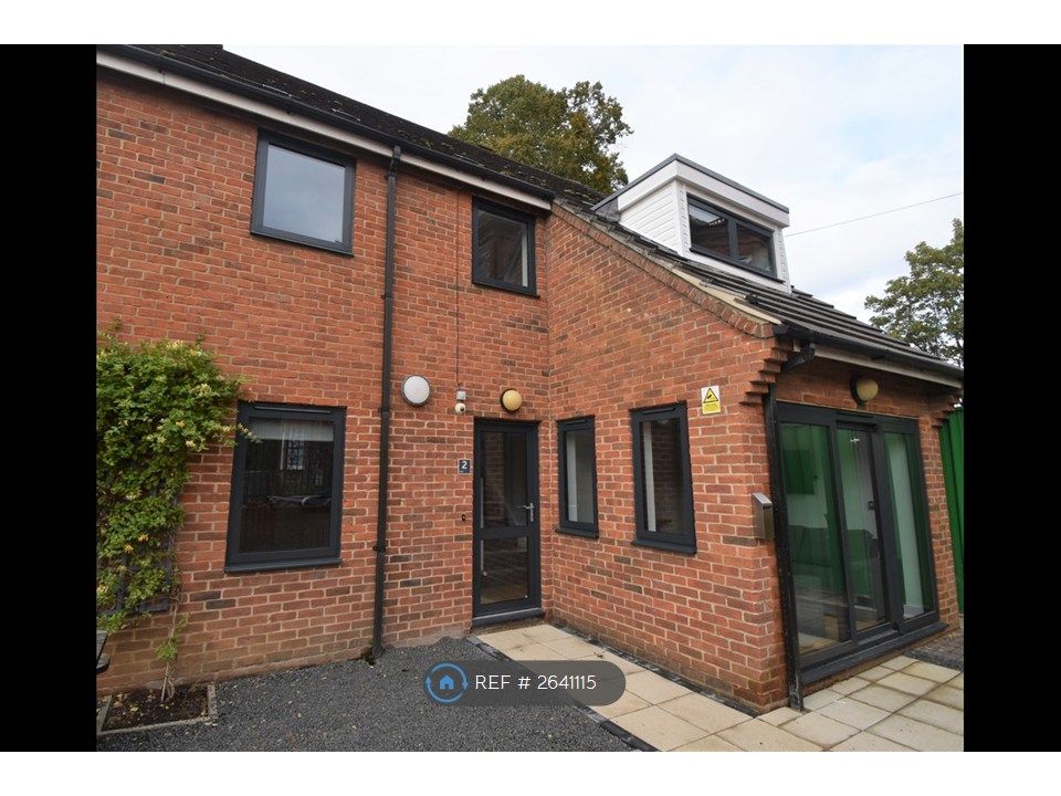 Property photo 2 of 11