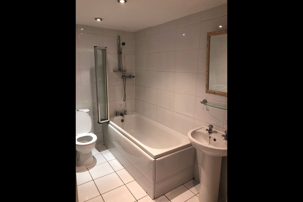 Property photo 3 of 3