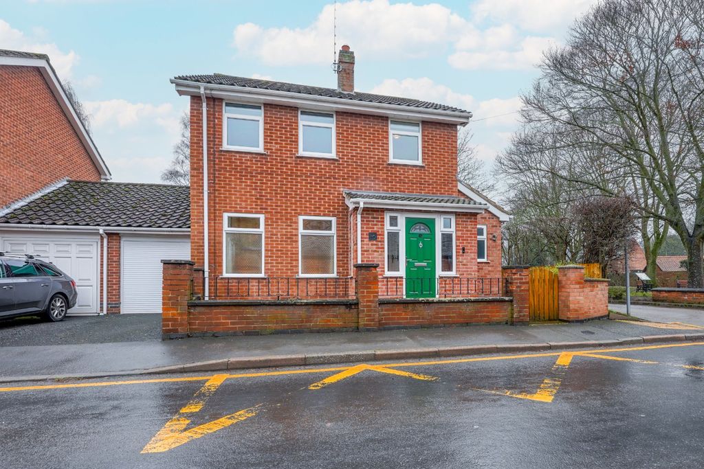 Property photo 1 of 22 Picture No. 16