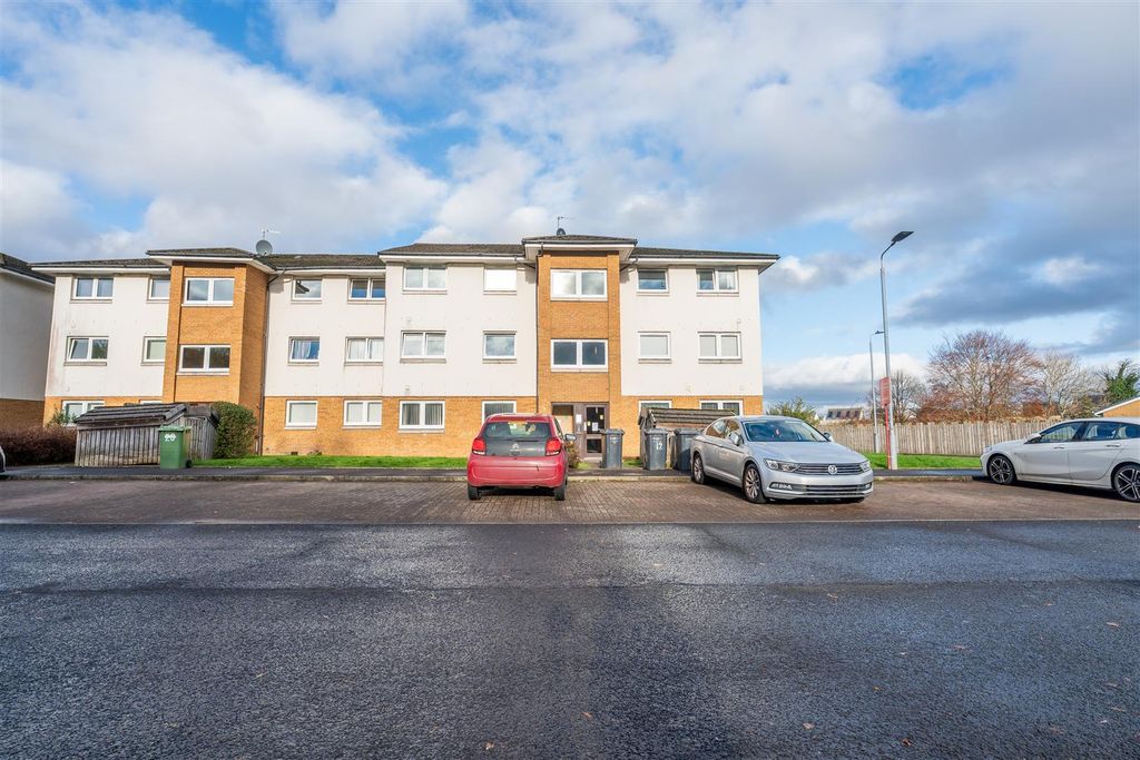 Property photo 2 of 13 External.Front.Jpg