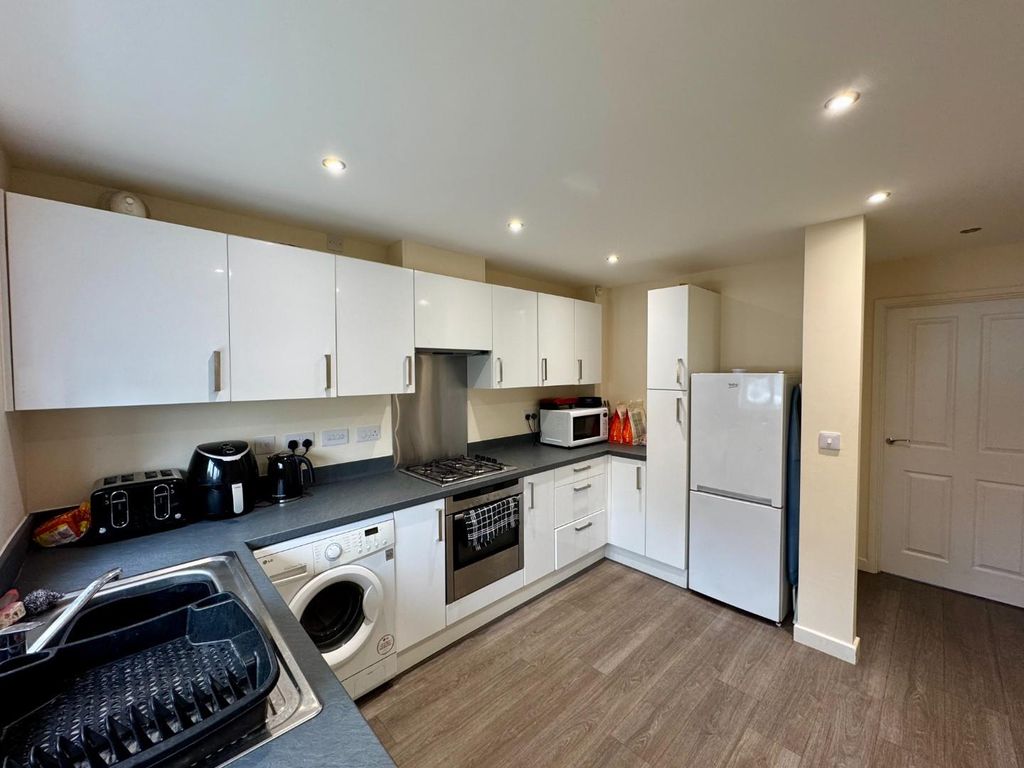 Property photo 1 of 12 Image00008.Jpeg