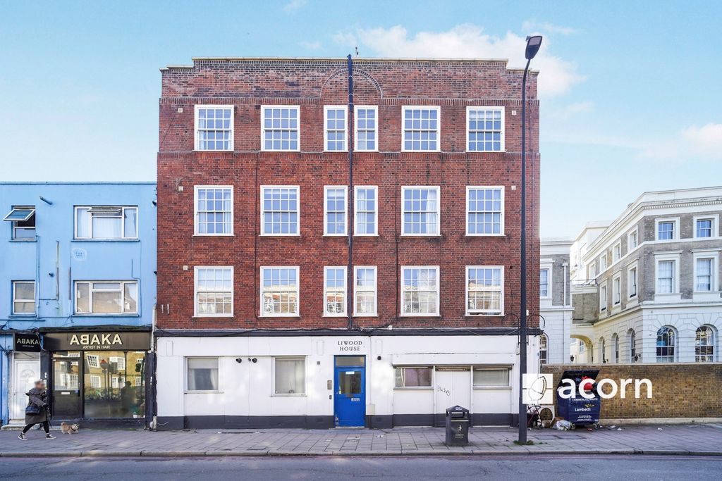 Property photo 1 of 10 External