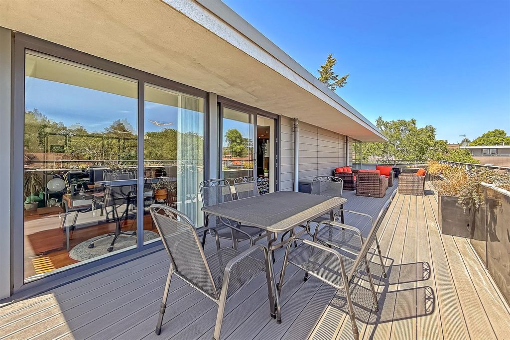 Property photo 1 of 22 37Blackfriarscourt-53.Jpg