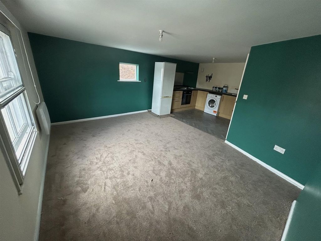 Property photo 3 of 7 d266d0d1-8049-4499-9Fbb-A7Ed1cc75Cb0.Jpg