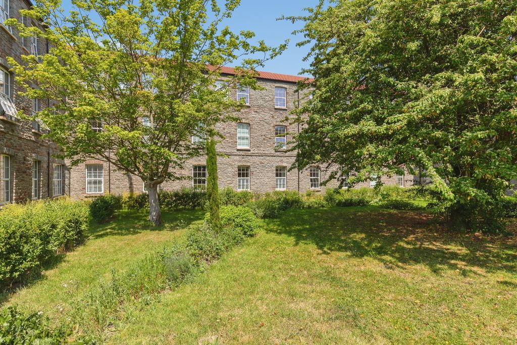 Additional image 17 of 2 bed flat for saleCaptains Garden, Bristol BS16