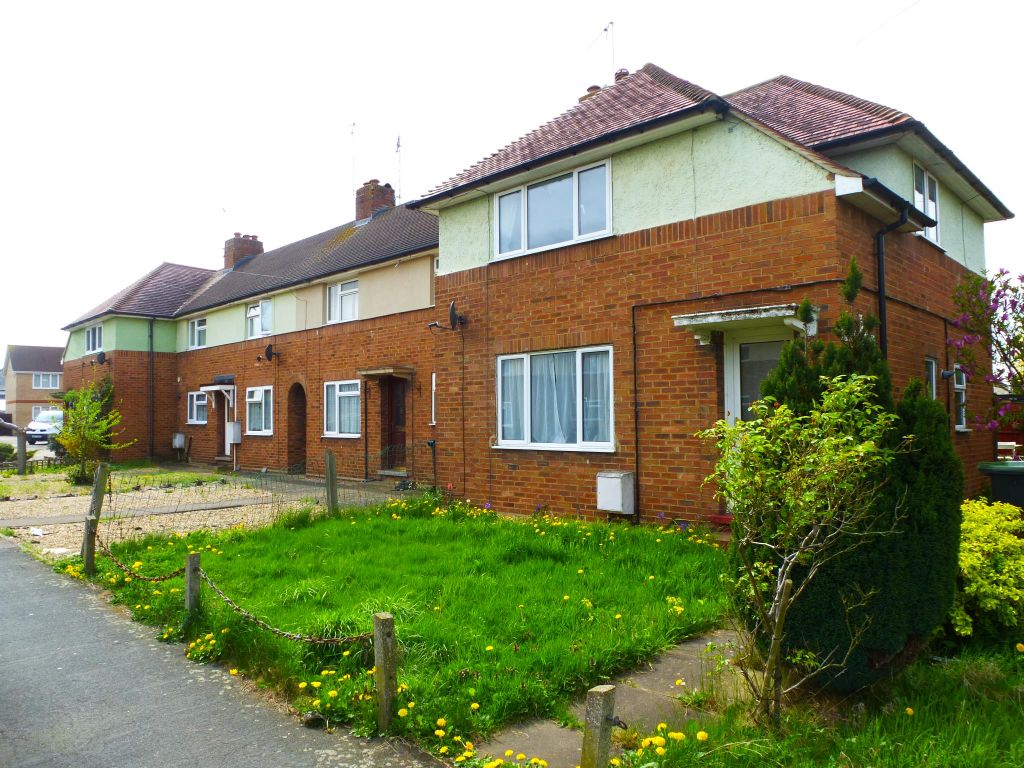 Property photo 1 of 9 Front