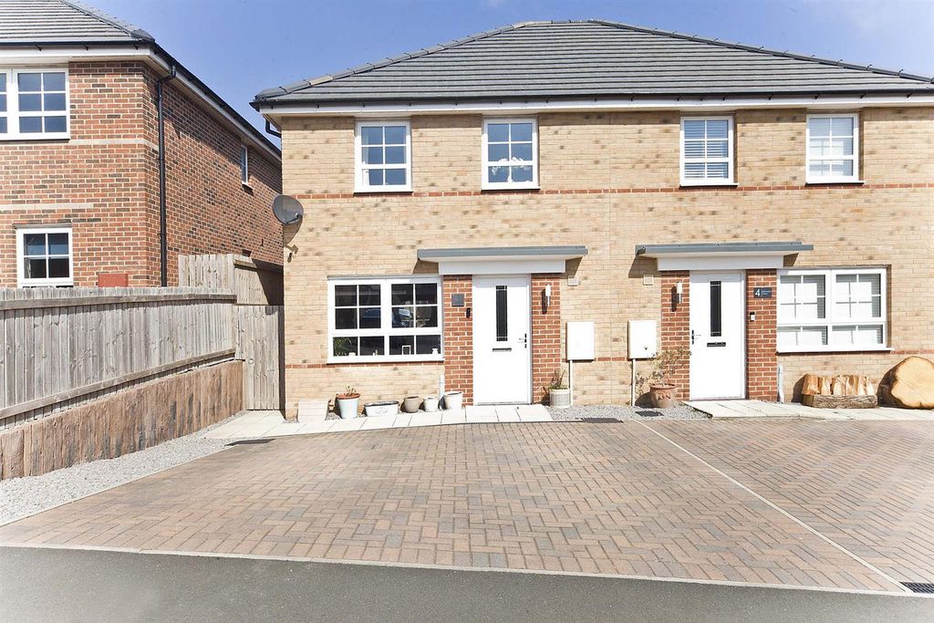 Property photo 1 of 22