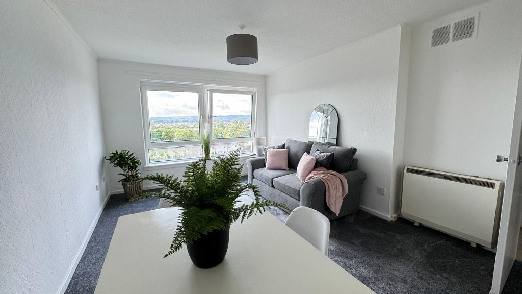 Property photo 2 of 10 Photo 2