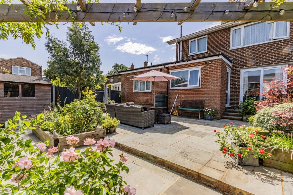 Property photo 2 of 15