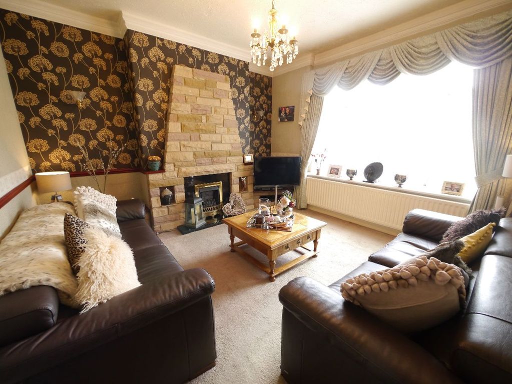 Property photo 2 of 24