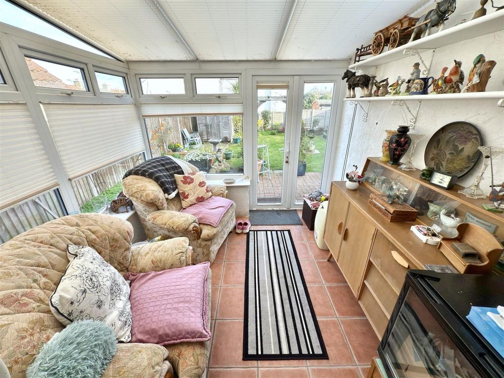 Property photo 3 of 14 Con,Try.Jpg