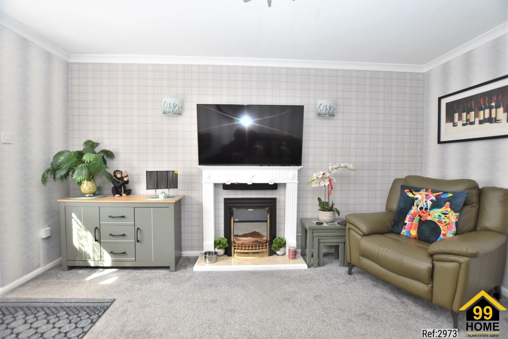 Property photo 2 of 19 Photo 1