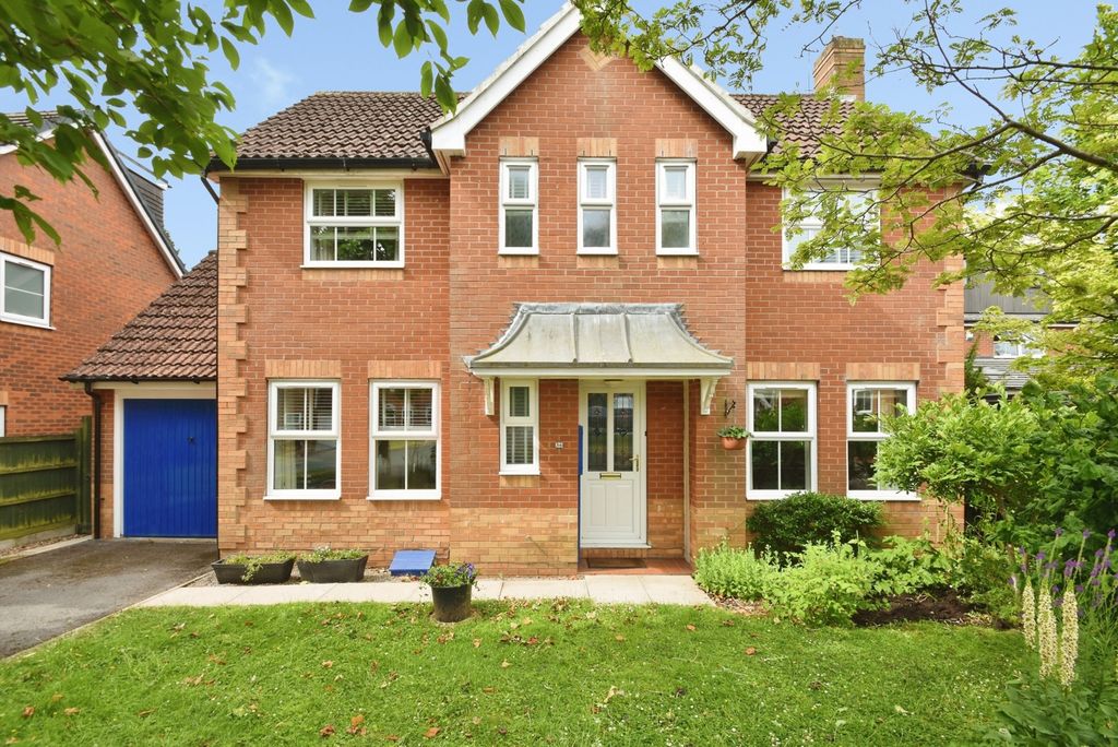 Property photo 1 of 34 Pbox-Img.Jpg