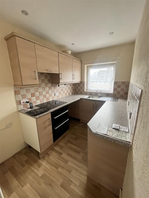 Property photo 3 of 10 Thumbnail_Img_4507.Jpg