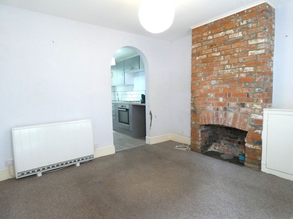 Property photo 3 of 7 Photo 1