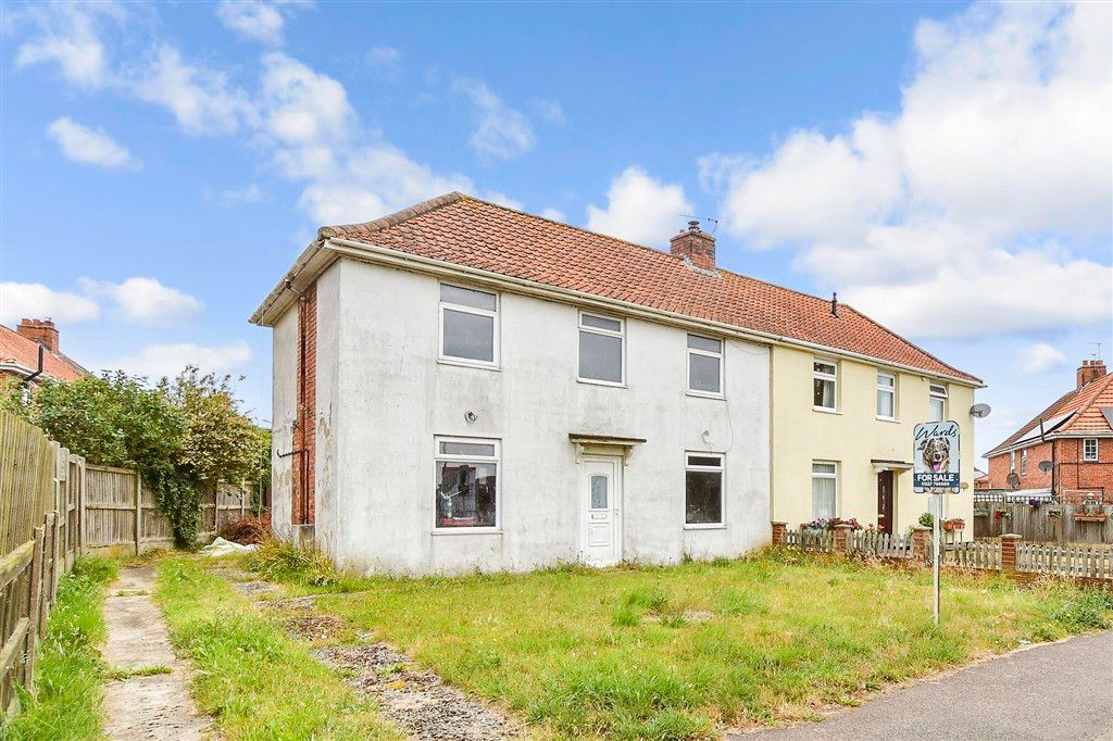 Property photo 2 of 12 External (Web)