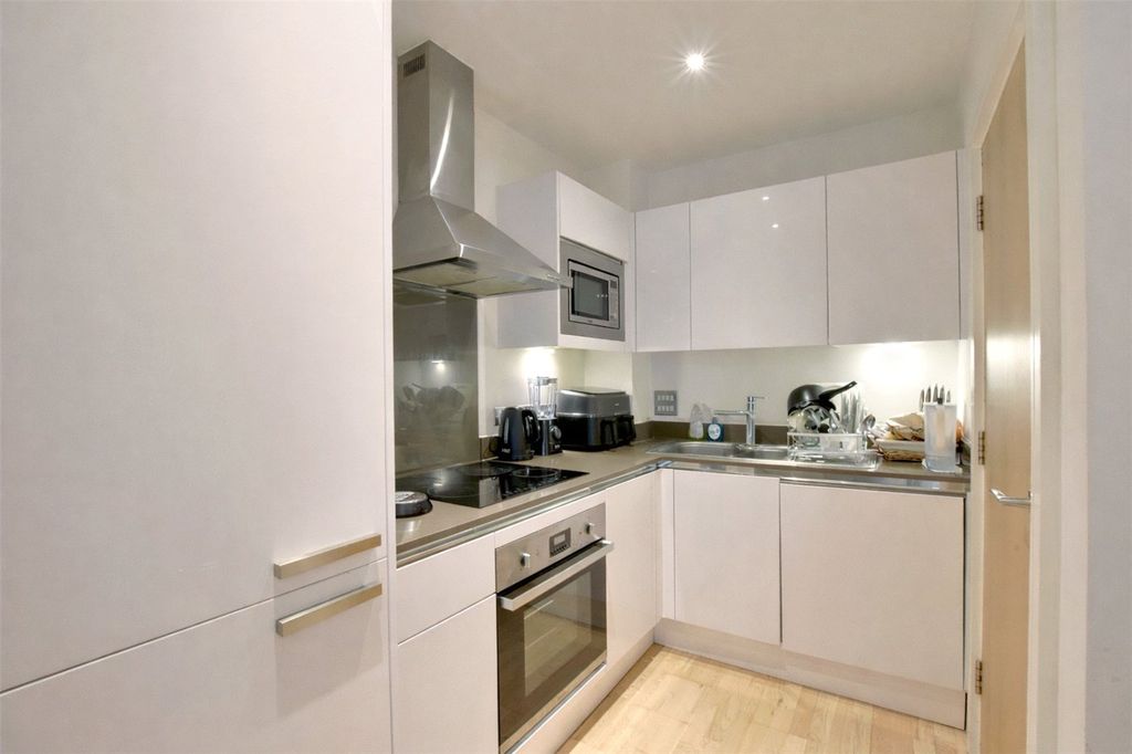 Property photo 3 of 16 Picture No. 05