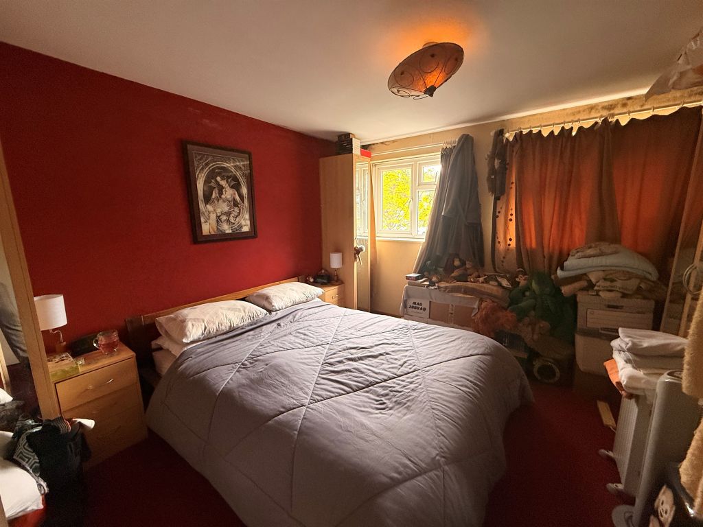 Property photo 3 of 11