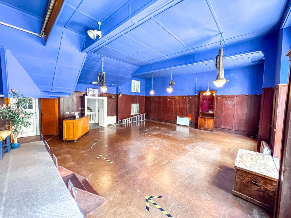 Property photo 2 of 10 Photo 4