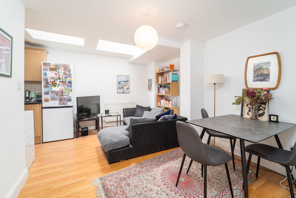 Property photo 2 of 10 Ndb09529-Edit