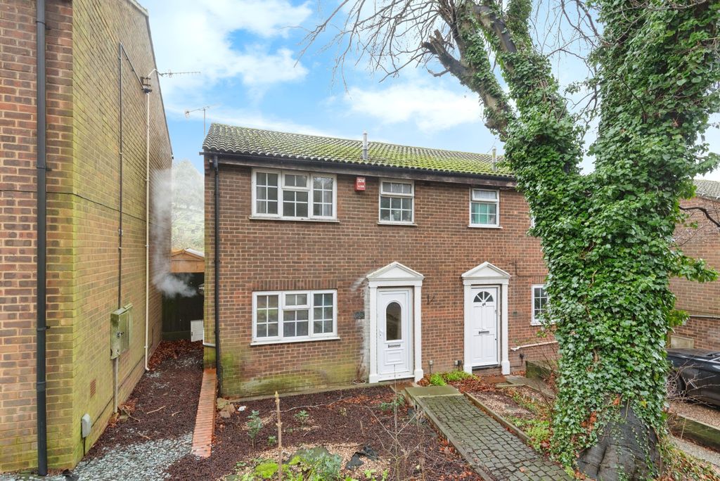 Property photo 2 of 15