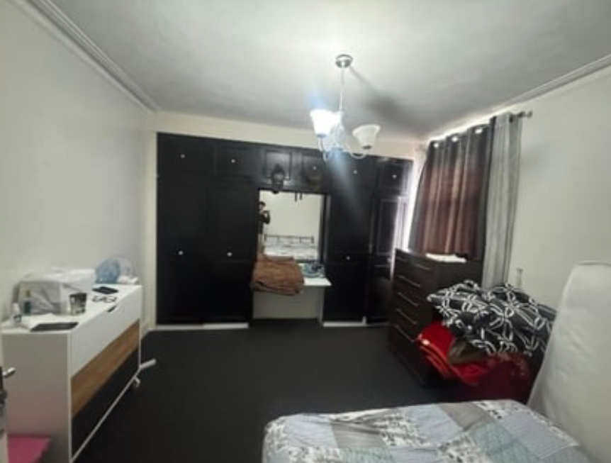 Property photo 2 of 3