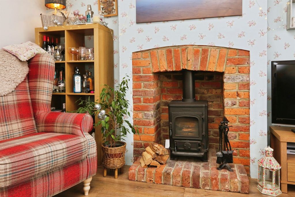 Property photo 2 of 14