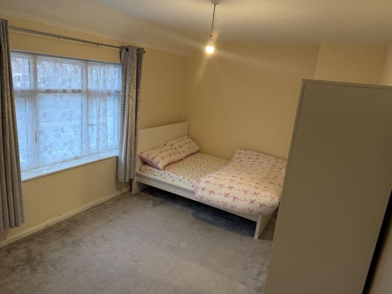 Property photo 1 of 4