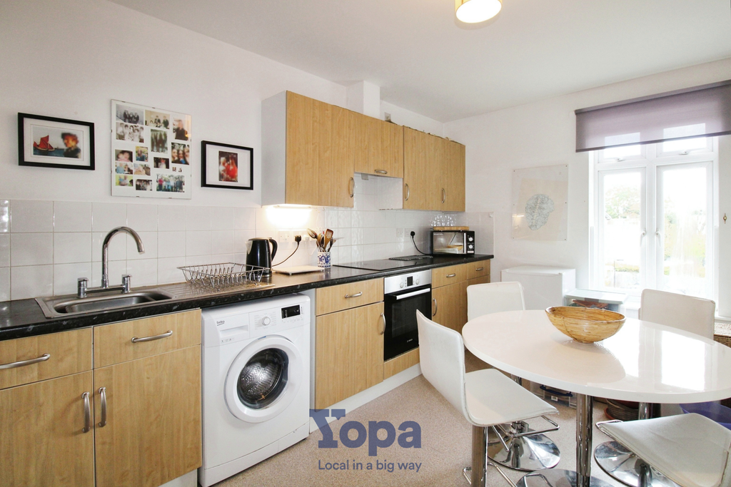Property photo 1 of 10 Kitchen Diner