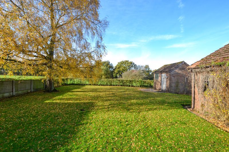 Property photo 2 of 31 Photo 24