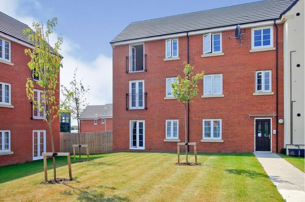 Property photo 2 of 9 Front