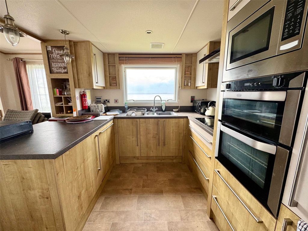 Property photo 3 of 8 Picture No. 03