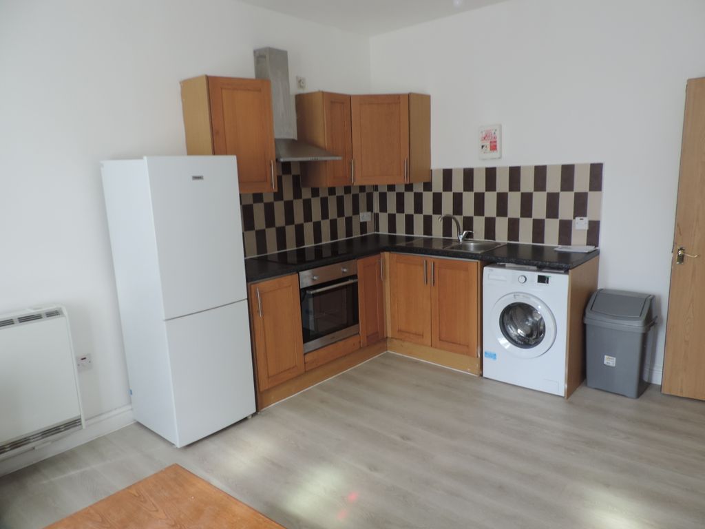 Property photo 2 of 13