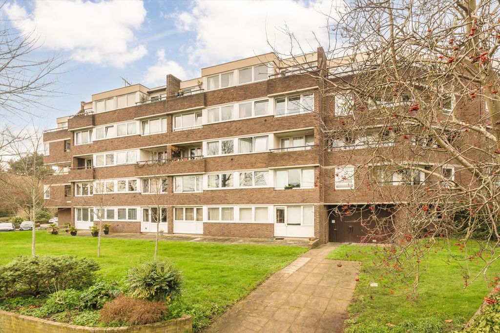 Property photo 1 of 5