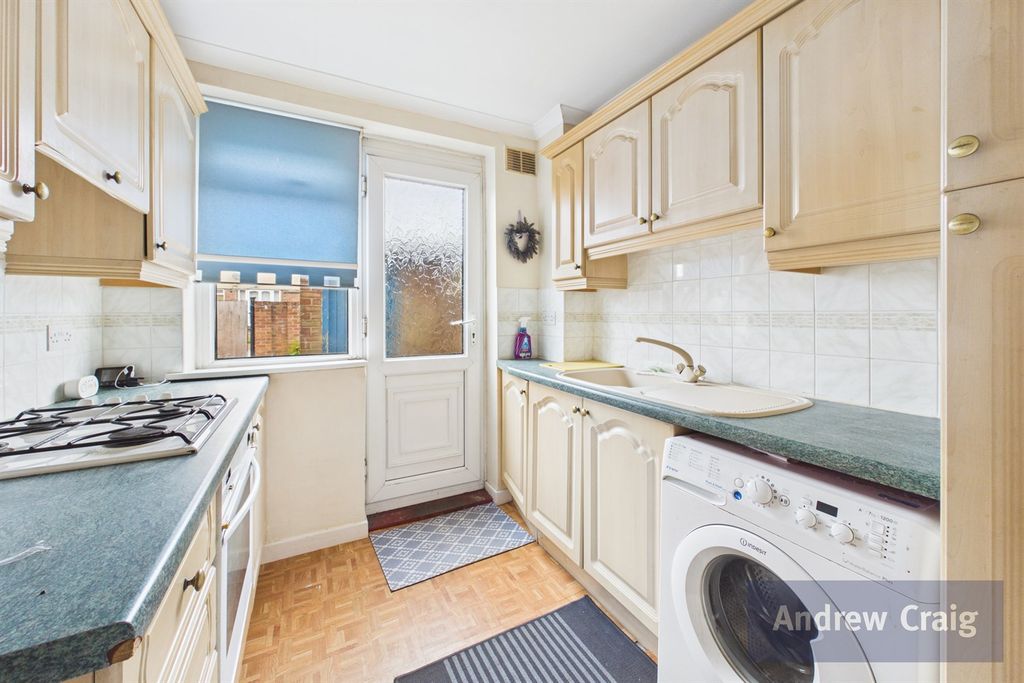 Property photo 3 of 13 Kitchen