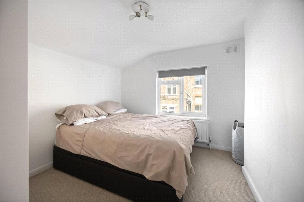 Property photo 3 of 10 Picture No. 16