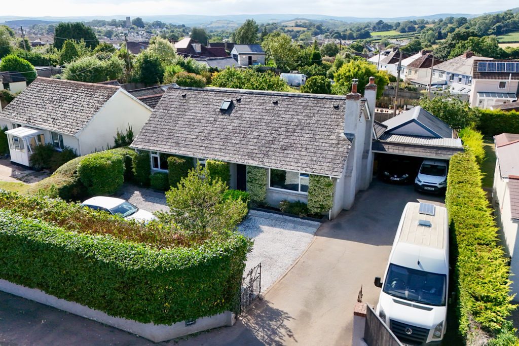 Property photo 1 of 37