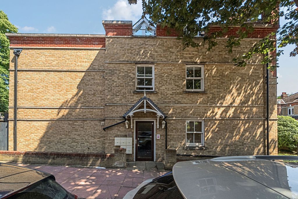 Property photo 1 of 13 External