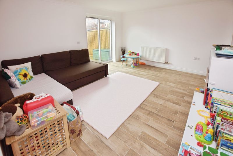 Property photo 2 of 11 Photo 2