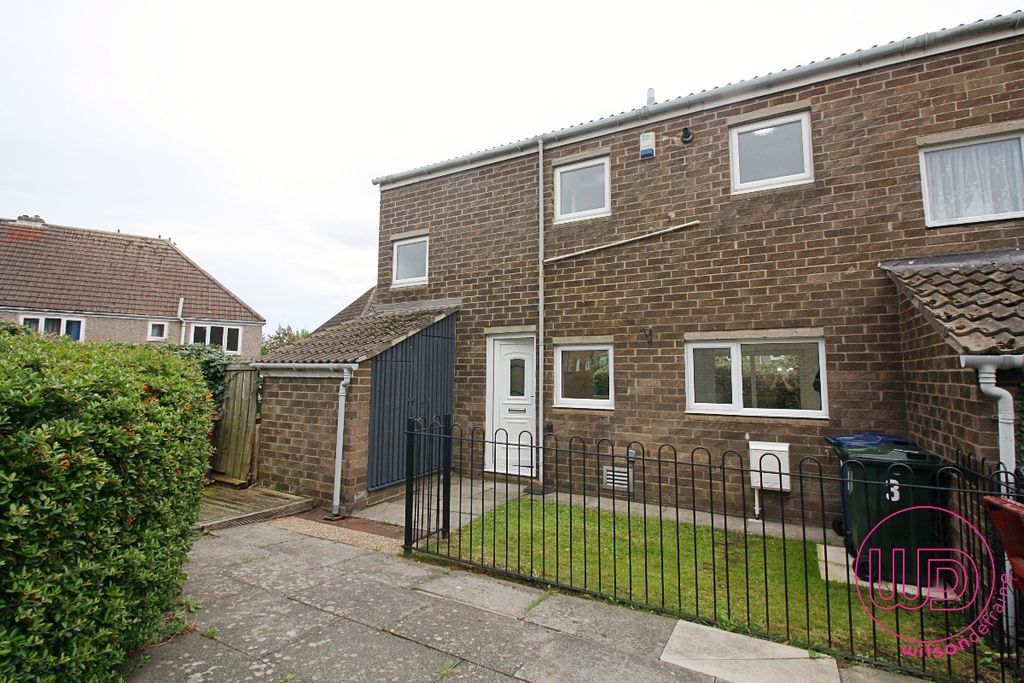 Property photo 1 of 20
