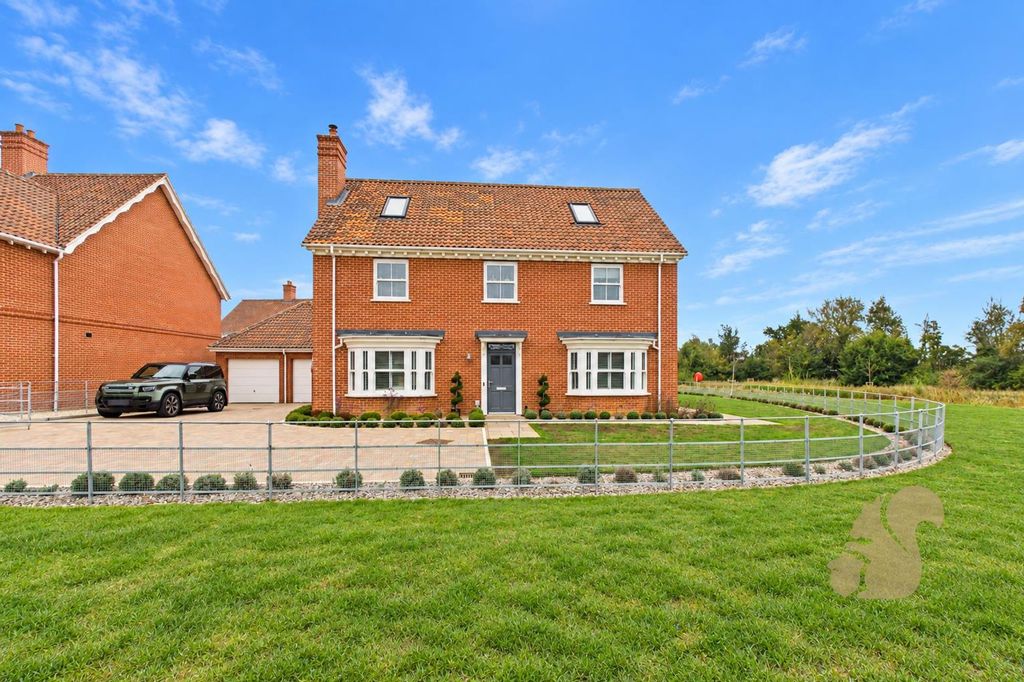 Property photo 1 of 44