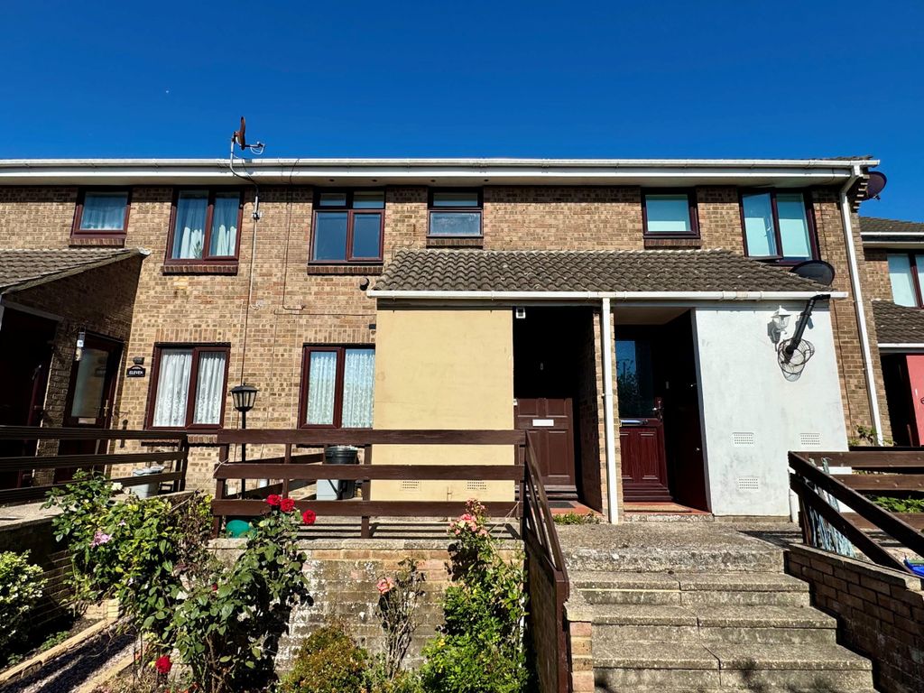 Property photo 1 of 6